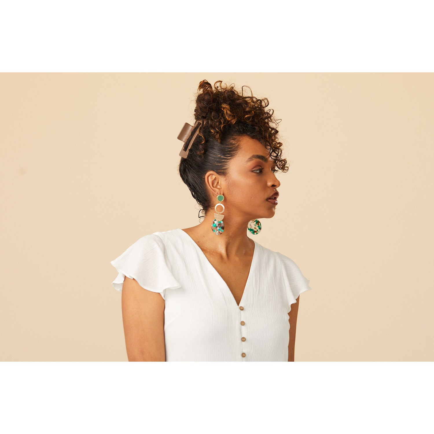 dangle earrings