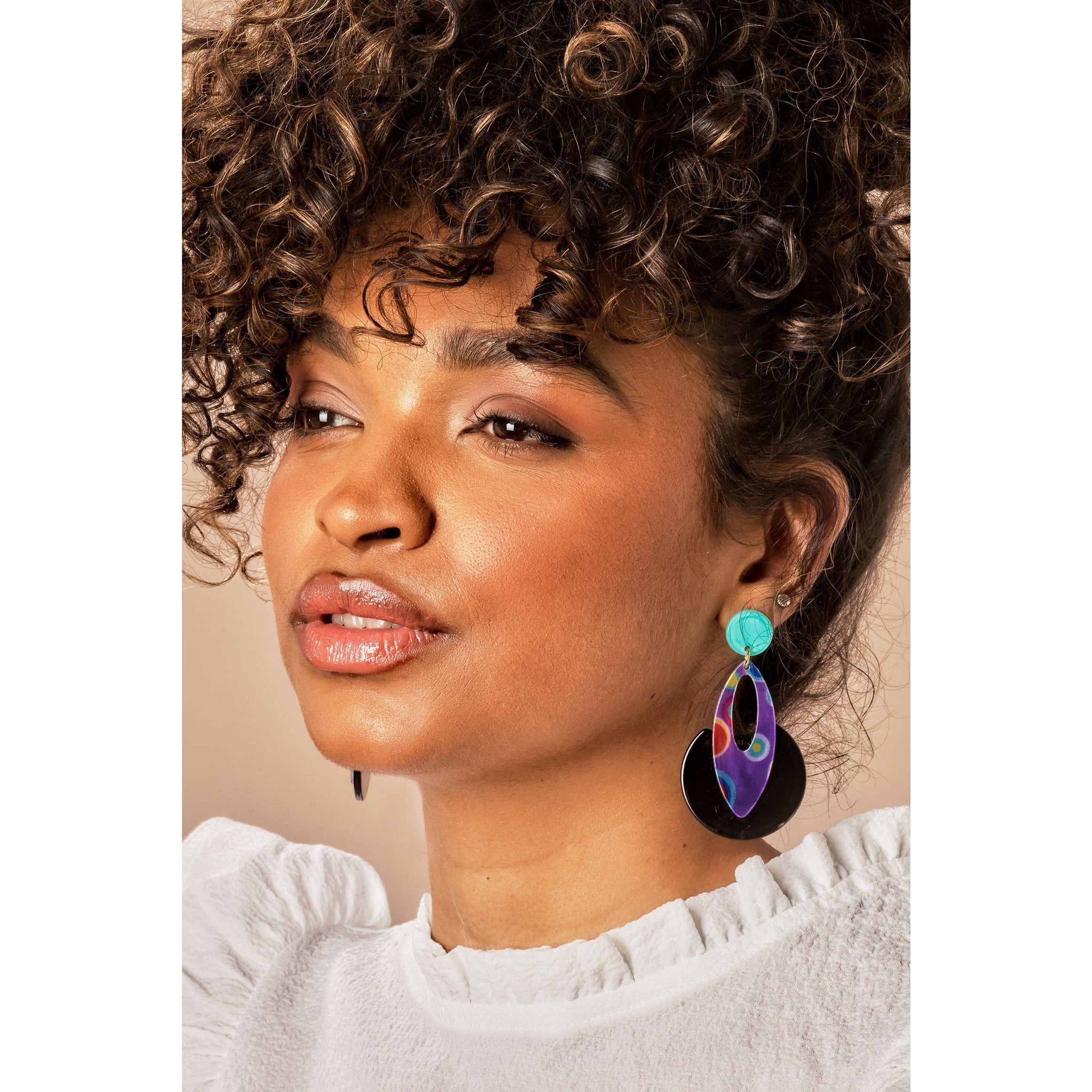 Noir Earrings
