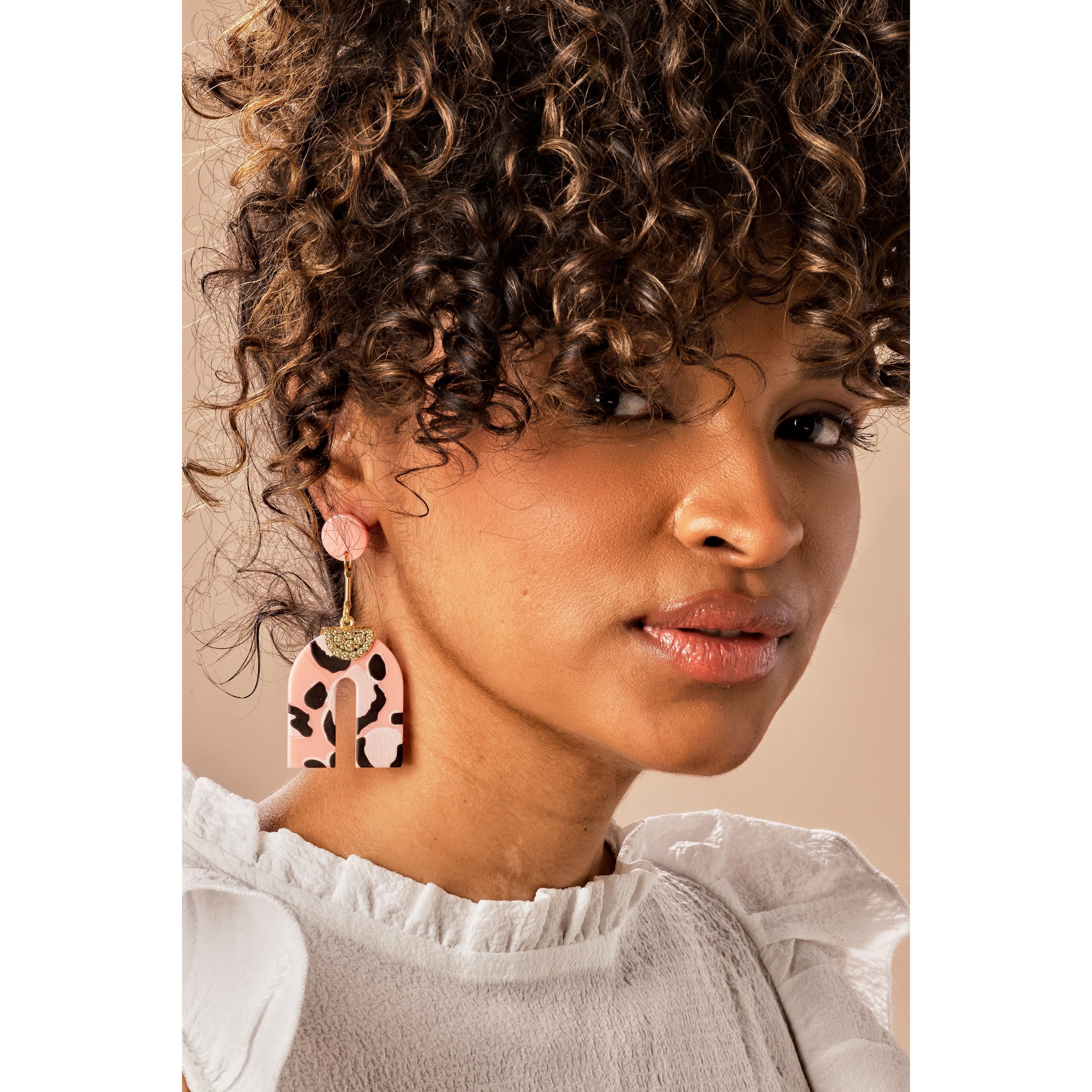 upside down u earrings